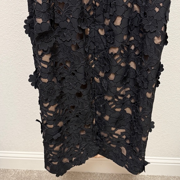 Helsi Lina Strapless Column Midi Dress - Picture 7 of 11